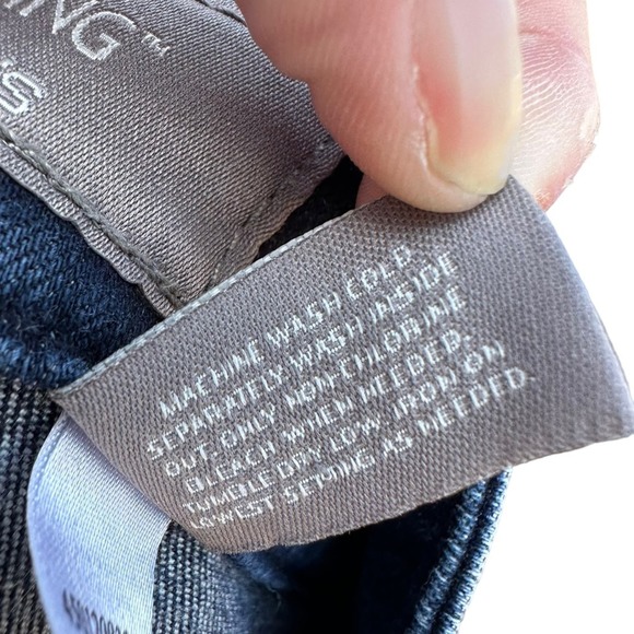 Chicos So Slimming Jeans Womens High Rise Stretch Dark Wash Short Pockets 14 - Picture 11 of 12